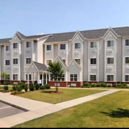 Microtel Inn & Suites האנטסוויל מראה חיצוני תמונה