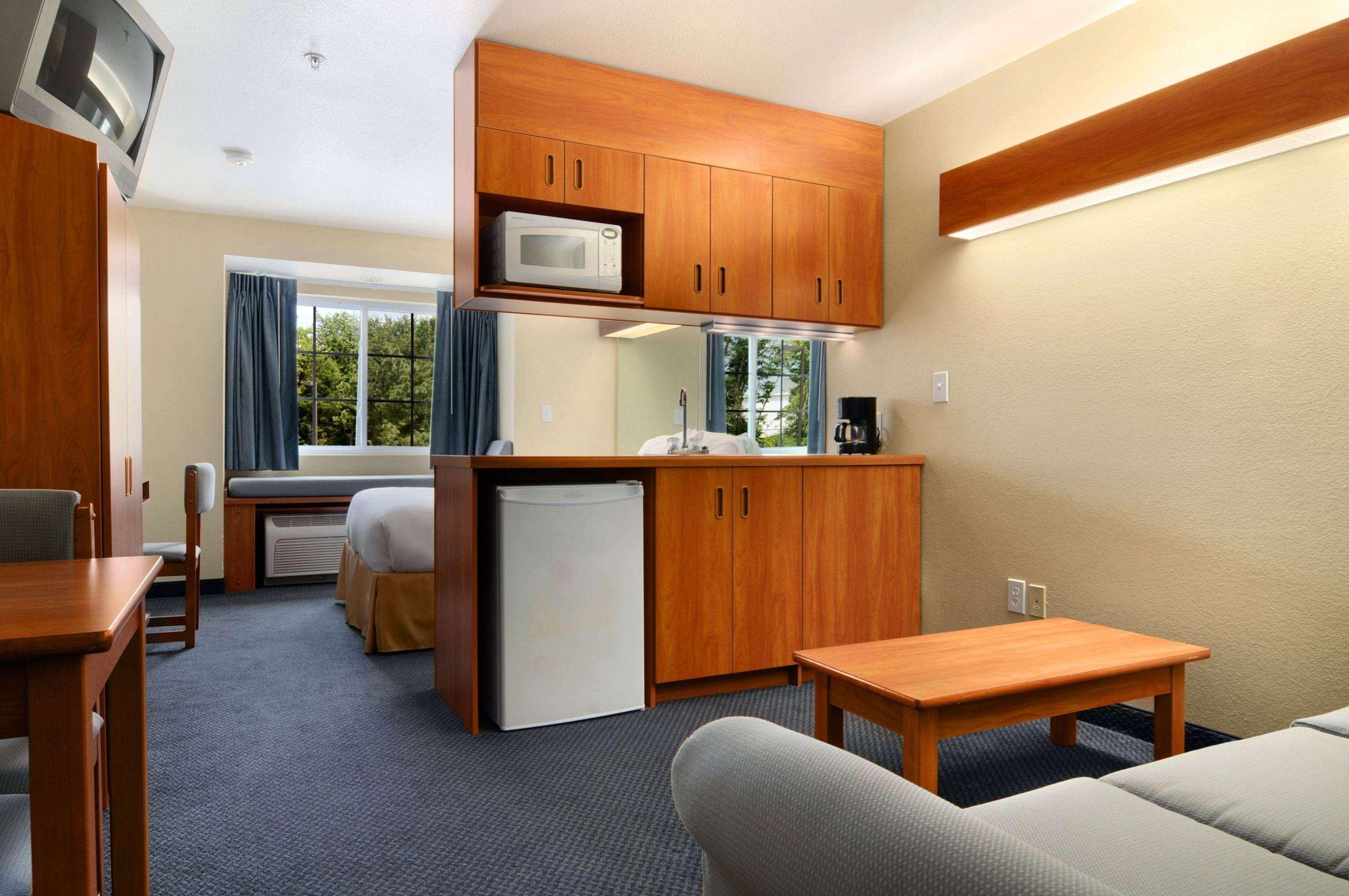 Microtel Inn & Suites האנטסוויל מראה חיצוני תמונה
